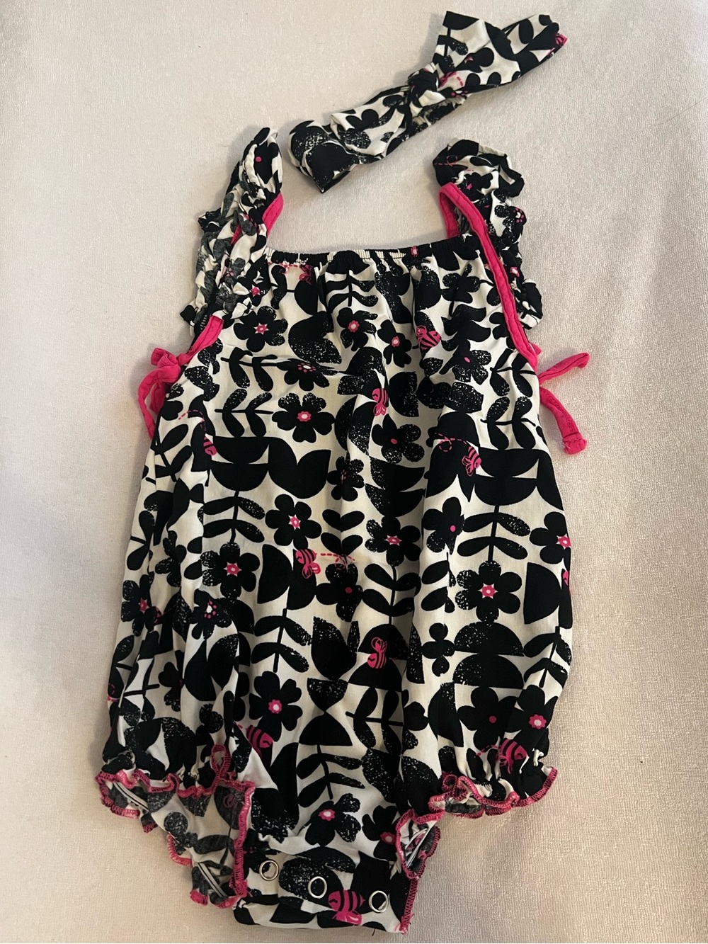 BearPaw Black & White Floral Bib with Pink Accents